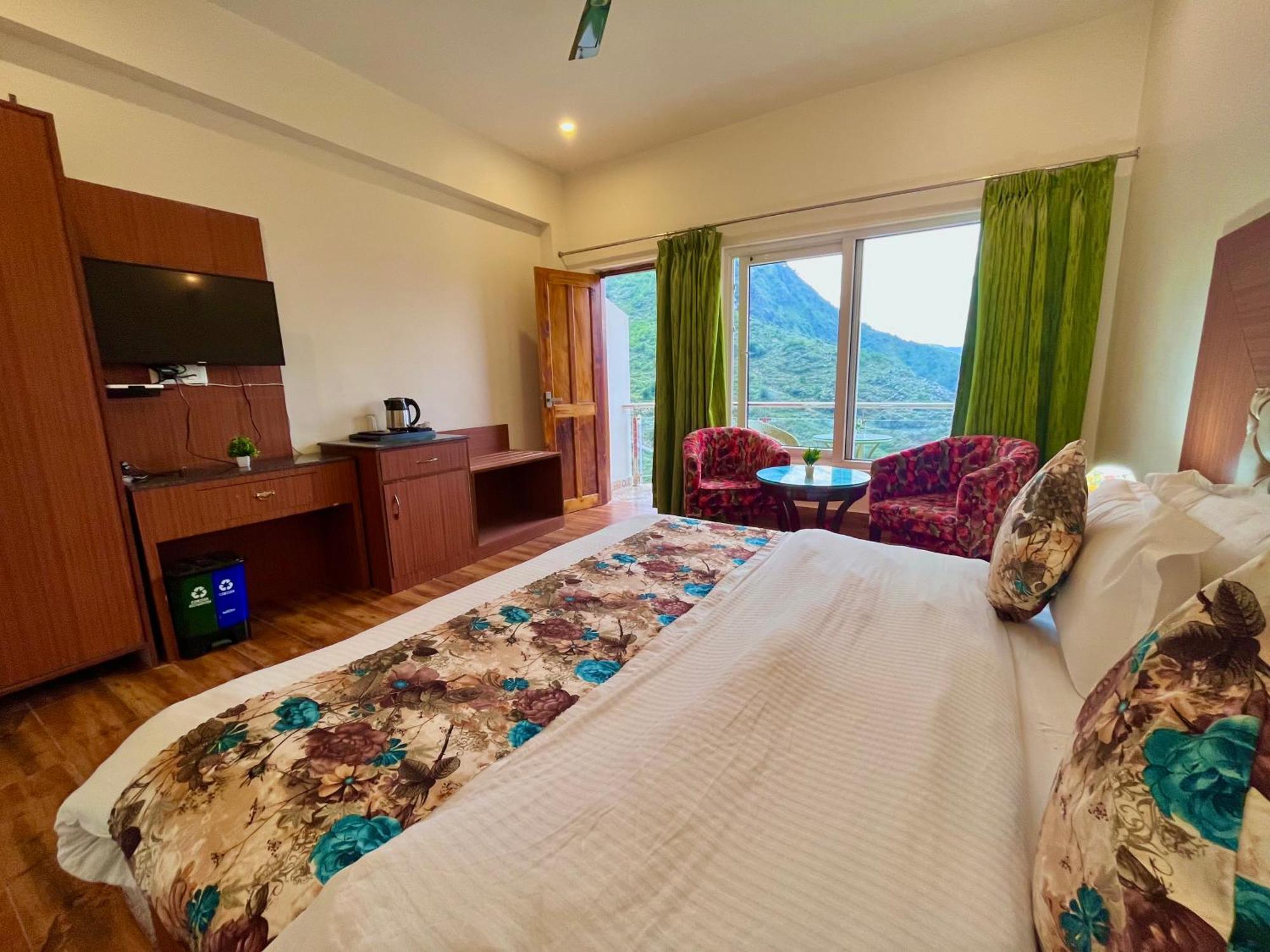 The Kempty Osasis - A Boutique Resort With Scenic Mountain View In 穆索里 外观 照片
