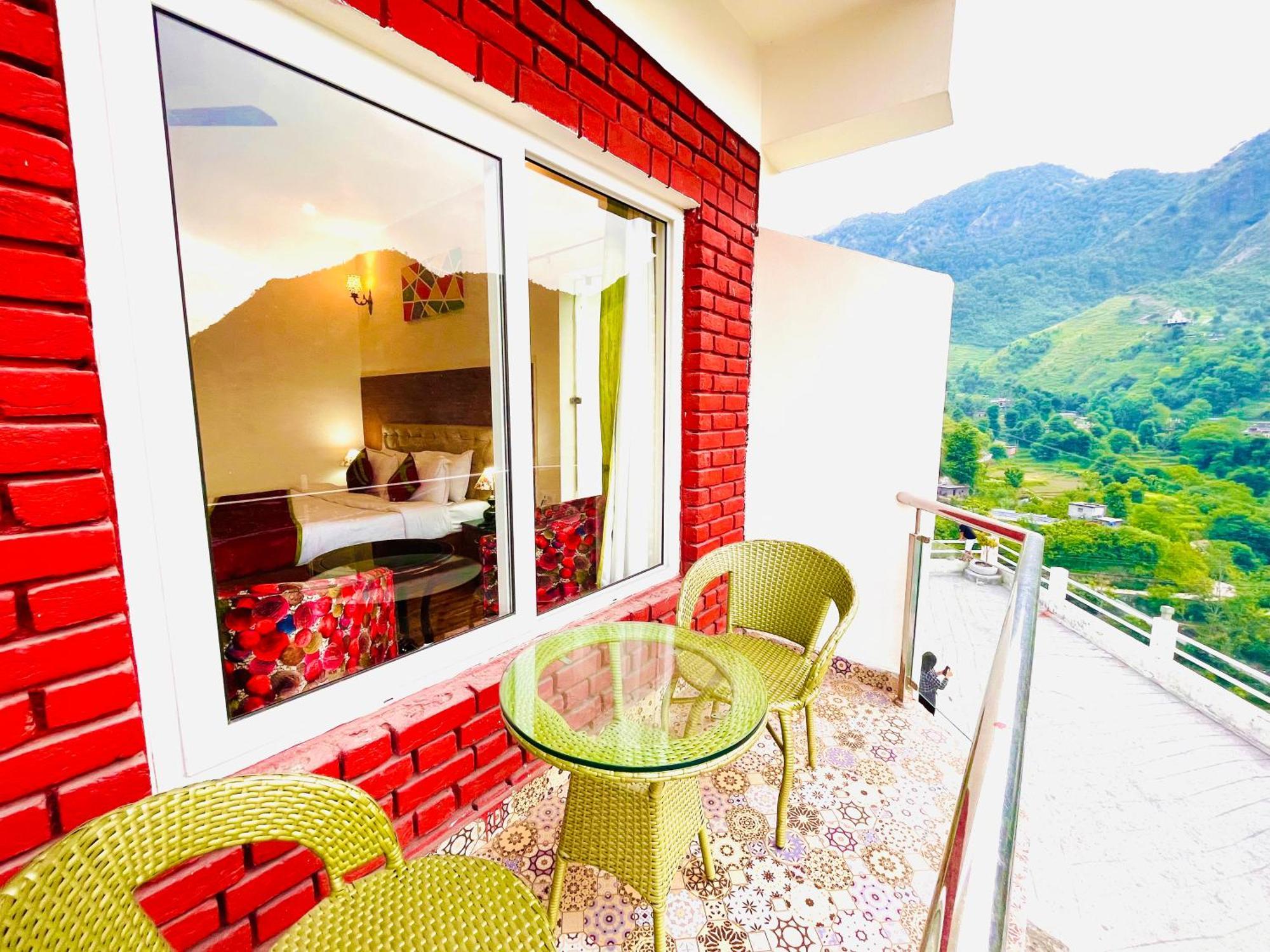 The Kempty Osasis - A Boutique Resort With Scenic Mountain View In 穆索里 外观 照片