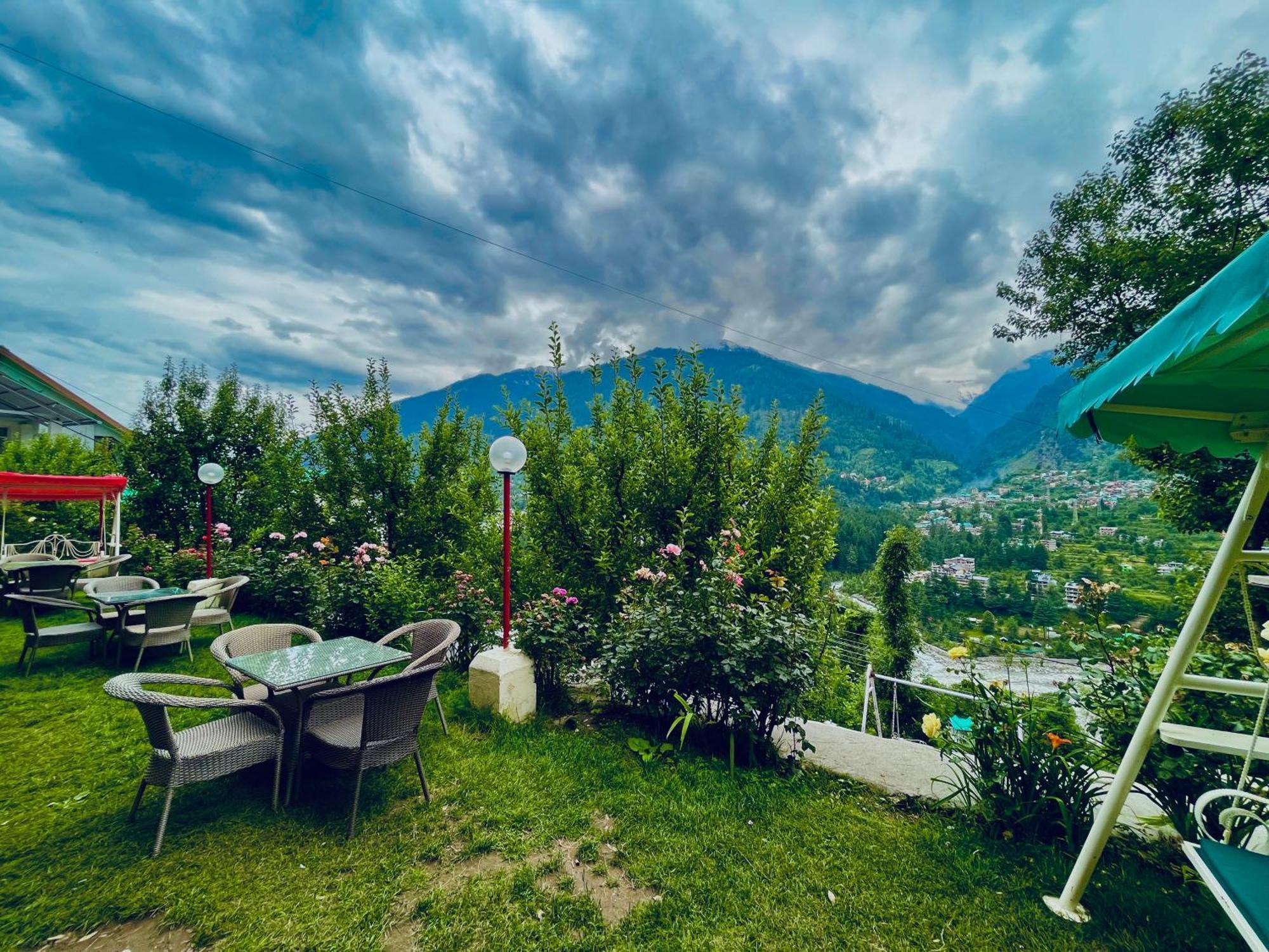 The Kempty Osasis - A Boutique Resort With Scenic Mountain View In 穆索里 外观 照片